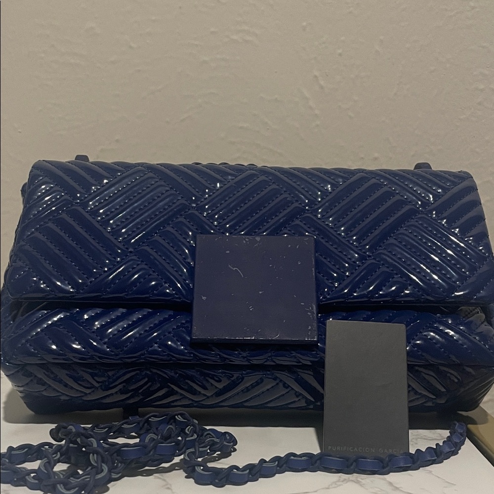Elegant Navy Quilted Clutch